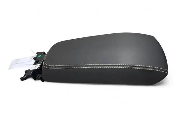 Volvo XC40 Armrest 31469568 P31469568