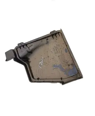 Dacia Sandero Fuse box cover 8200738818