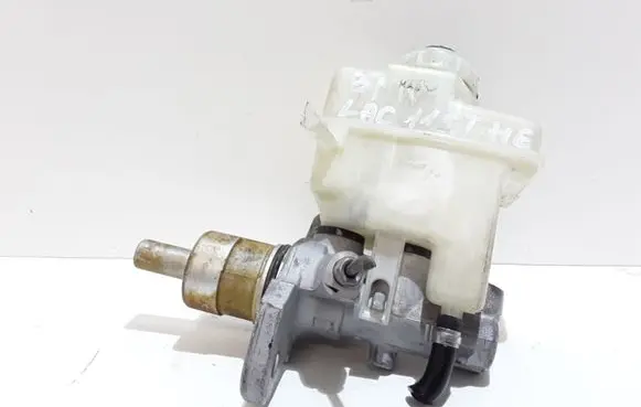 BMW 5 E39 Master brake cylinder LAC115THE