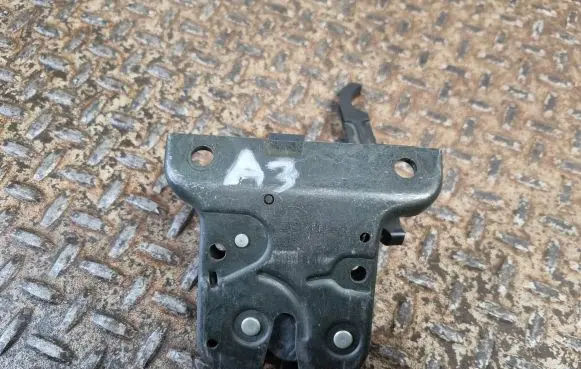 Audi A3 S3 A3 Sportback 8P Tailgate/trunk/boot lock/catch/latch 8P3827469A