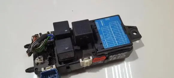 Volvo S40, V40 Fuse box set 30807016
