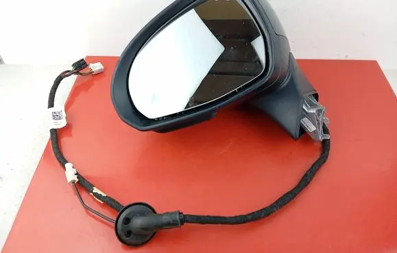 Mercedes-Benz E W238 Front door electric wing mirror A2368108302