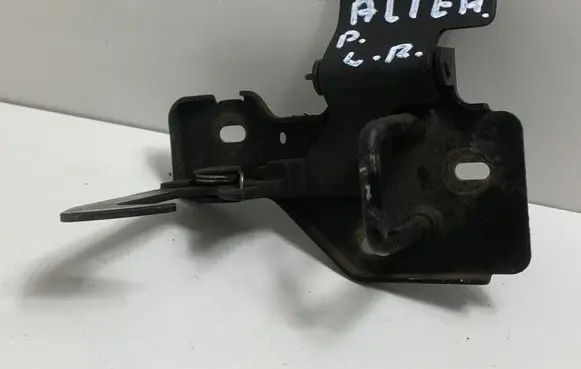 Seat Altea Engine bonnet/hood lock/latch loop/hook 5P0823480