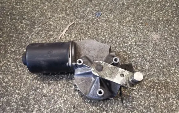 Mercedes-Benz ML W164 Wiper motor A1648201742