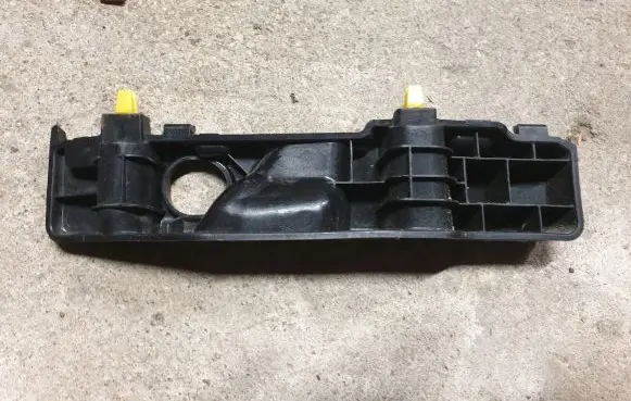 Hyundai Kona I Front bumper mounting bracket 86516DD000 86514DD000
