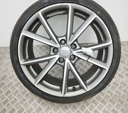 Audi A3 S3 8V R19 alloy rim 8V0601025AT 8V0601025FE