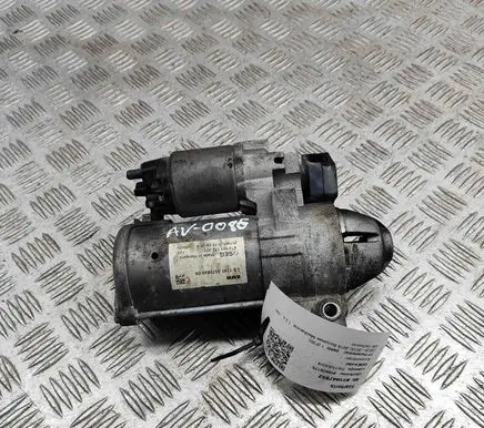 BMW 1 F20 F21 Starter motor 0001172201 8570849