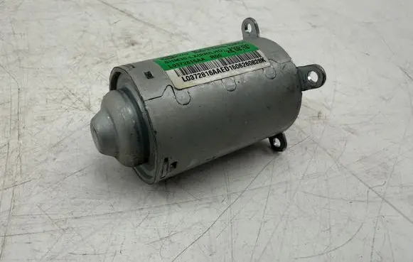 Hyundai Santa Fe Seat adjustment motor L0372816AA 8500295