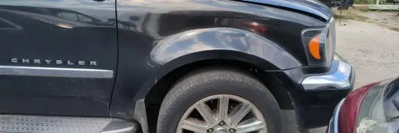Chrysler Aspen Fender