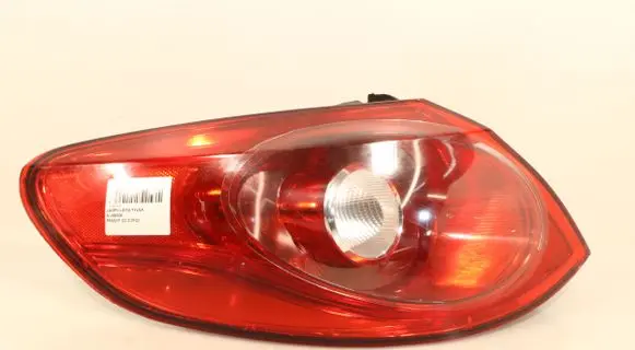 Volkswagen PASSAT CC Rear/tail lights 