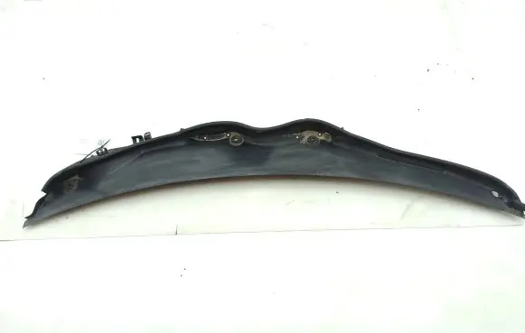Mercedes-Benz C W203 Wiper trim 2038301713