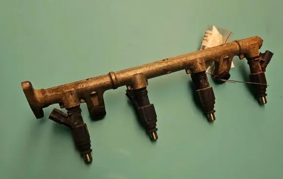 Toyota Yaris Fuel injector 23250-0J010 IMPRK1330674