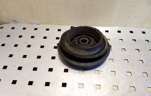 Peugeot 5008 Front upper strut mount 