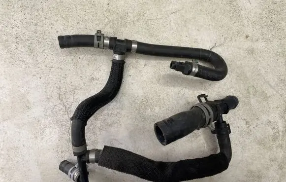 Ford C-MAX II Engine coolant pipe/hose 4881183321