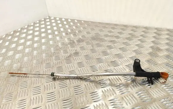 Citroen DS7 Crossback Oil level dip stick 9824425380