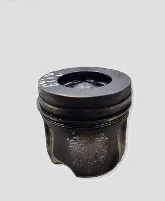 Nissan Qashqai Piston R9M