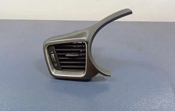 KIA Ceed Dashboard side air vent grill/cover trim 97480J7AA0