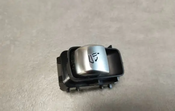 Mercedes-Benz E W213 Seat control switch A2139055503