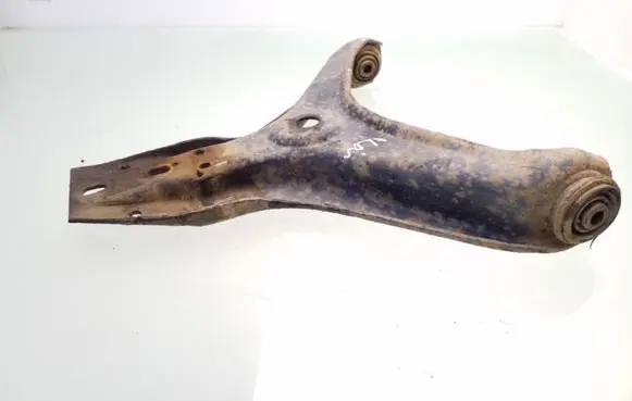 Audi 80 90 B3 Front lower control arm/wishbone 