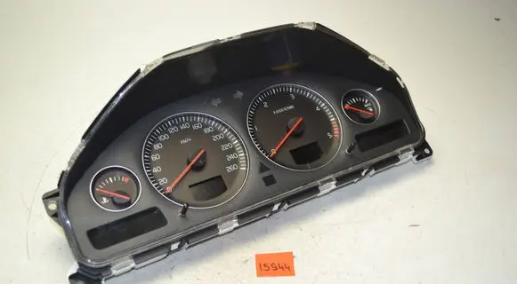 Speedometer (instrument cluster)