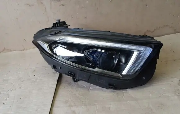 Mercedes-Benz CLS W257 Headlight/headlamp
