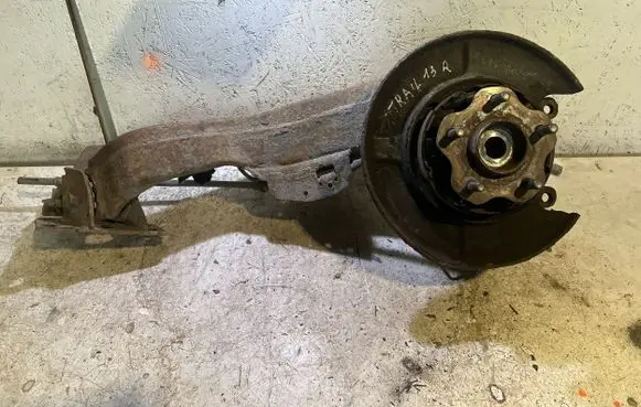 Nissan X-Trail T31 Rear wheel hub