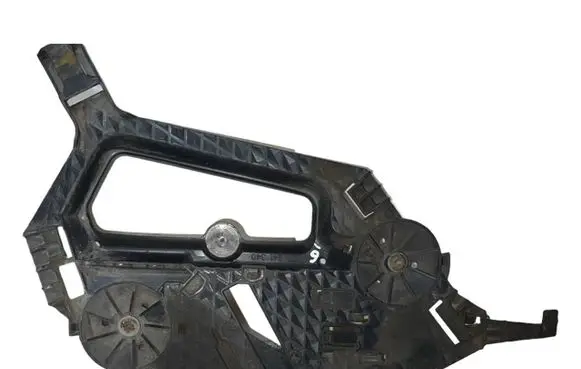 Skoda Octavia Mk2 (1Z) Headlight/headlamp mounting bracket 1Z0941340