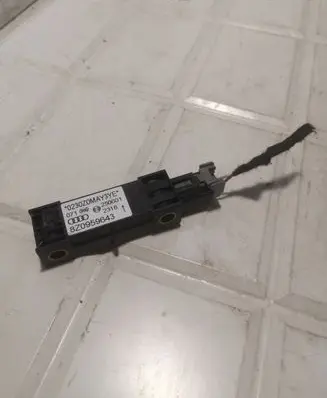 Audi A2 Airbag deployment crash/impact sensor 8Z0959643 250601 2318