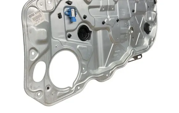 Volvo C30 Front door window regulator motor 8679979RH 998466106