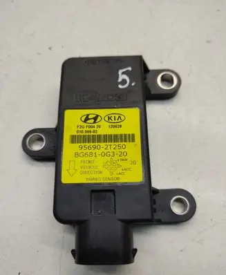 KIA Optima ESP acceleration yaw rate sensor 956902T250