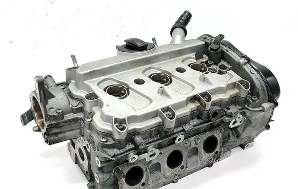 Audi Q7 4L Engine head 06E103403M 06E103471P