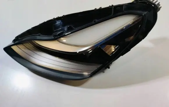 Tesla Model 3 Headlight/headlamp 1077375