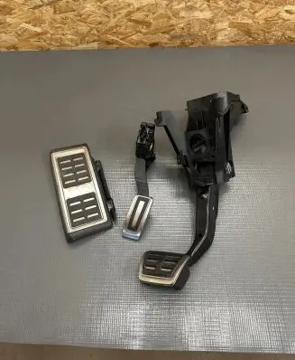 Volkswagen Arteon Shooting Brake Pedal assembly 5Q1723058CH 141120