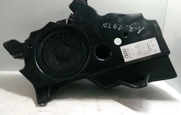 Audi A3 S3 8P Subwoofer speaker 8P3035382