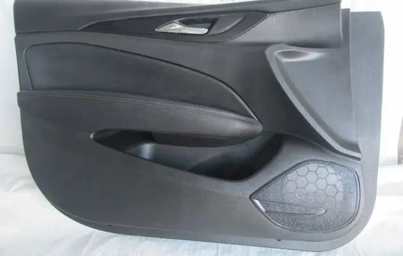 Opel Insignia B Front door card panel trim