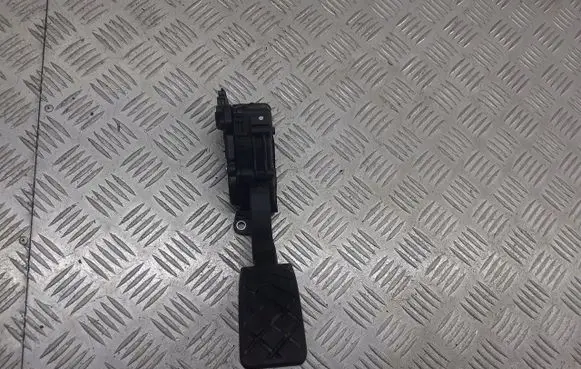 Skoda Fabia Mk1 (6Y) Accelerator throttle pedal 6Q1721503C