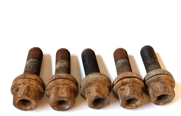 Volkswagen Transporter - Caravelle T5 Nuts/bolts 