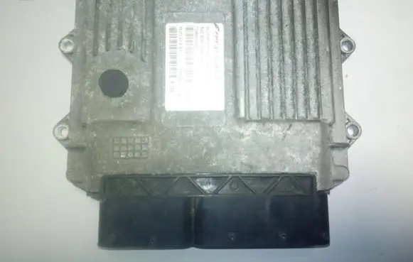 Fiat 500 Engine control unit/module 51839153 NE69735