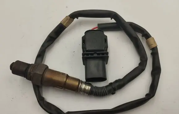 Volkswagen Transporter - Caravelle T5 Lambda probe sensor 03L906262p 0281004180