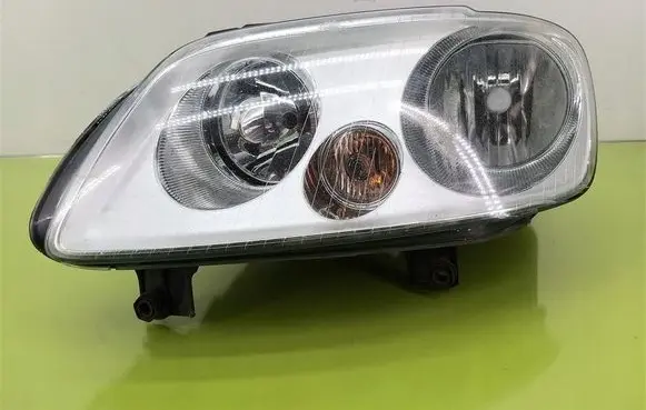 Volkswagen Touran I Headlight/headlamp 4VEX13A045A