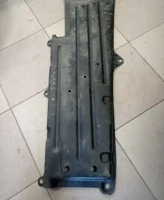 Toyota Sienna XL30 III Pickup box liner 5816508010