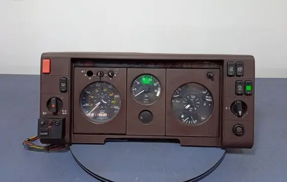 Mercedes-Benz E W124 Speedometer (instrument cluster) A6736890208