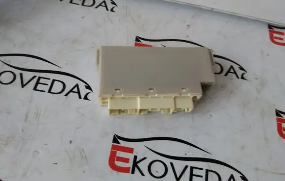 Toyota Prius+ (ZVW40) Other control units/modules 8264175070