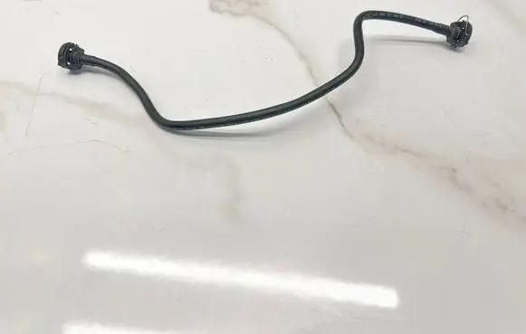 Audi A5 8T 8F Engine coolant pipe/hose 8K0121164E