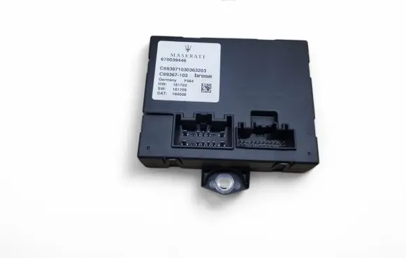 Maserati Levante Tailgate/trunk control unit/module 670039446