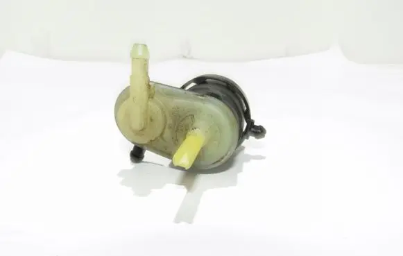 Opel Astra H Windscreen/windshield washer pump 13248320
