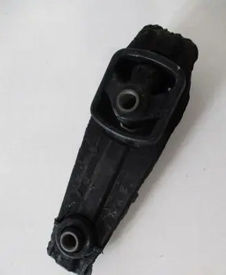 Citroen C3 Gearbox mounting bracket 180696