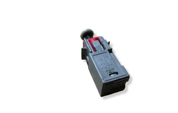 Opel Astra H Brake pedal sensor switch 55701396