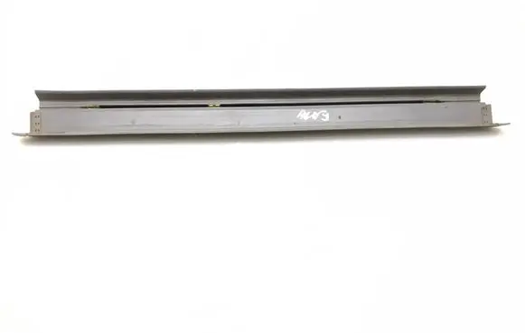 Mercedes-Benz 190 W201 Front sill trim cover