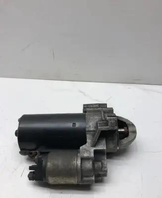 BMW 5 F10 F11 Starter motor 8506657 0001148010 20100810